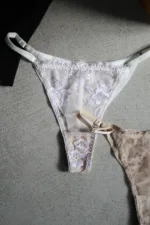 мереживні трусики